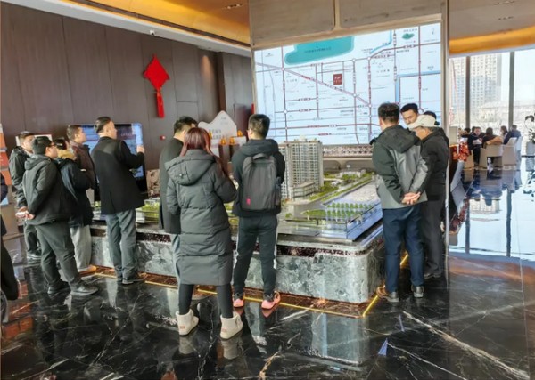 公海赌赌船官网jc710地产红盘|燃爆春节档，以实力印证热绩